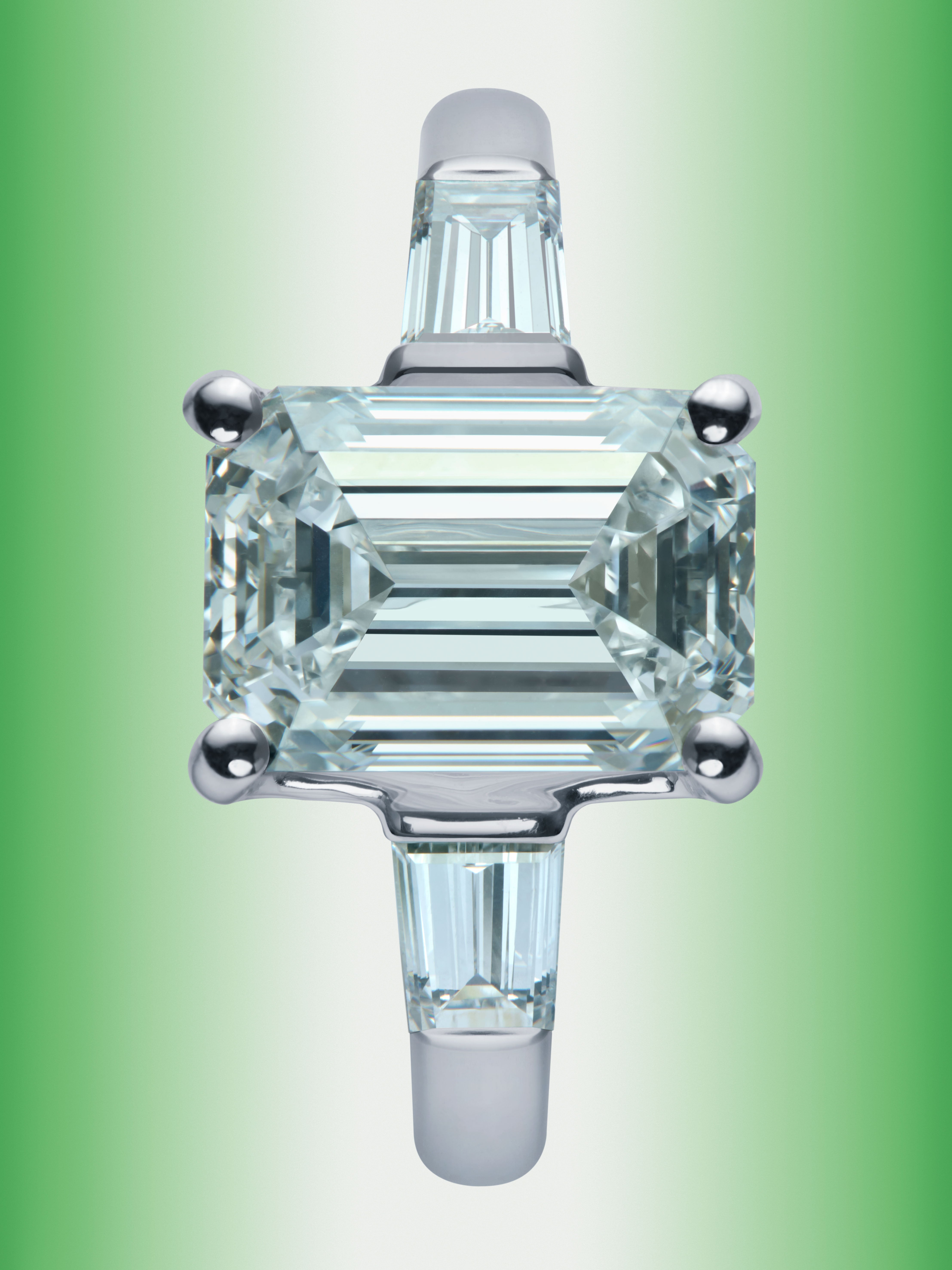 The Science Behind Lab-Grown Diamonds: A Closer Look