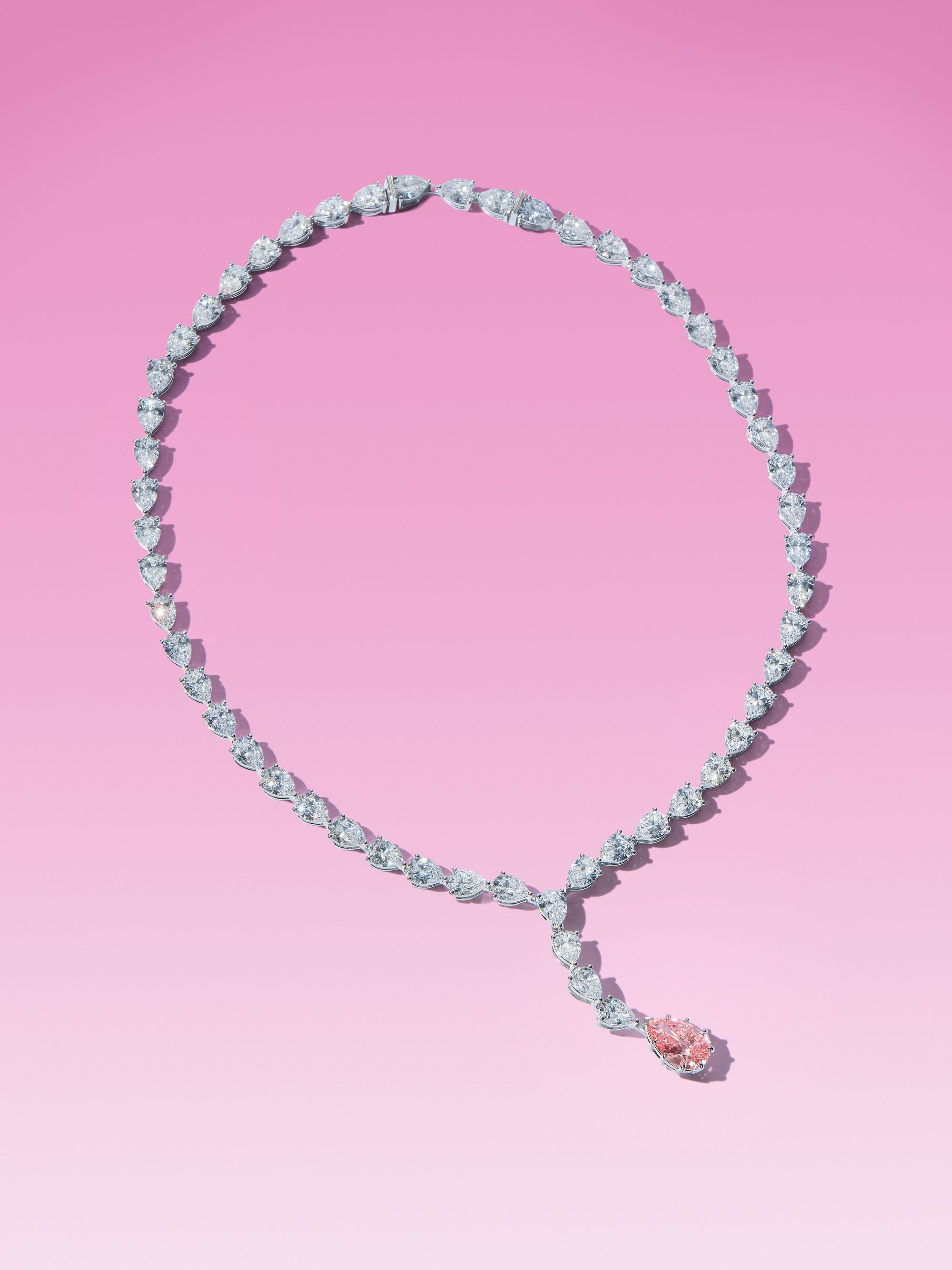 Modern Minimalism: The Beauty of Simple Diamond Jewellery