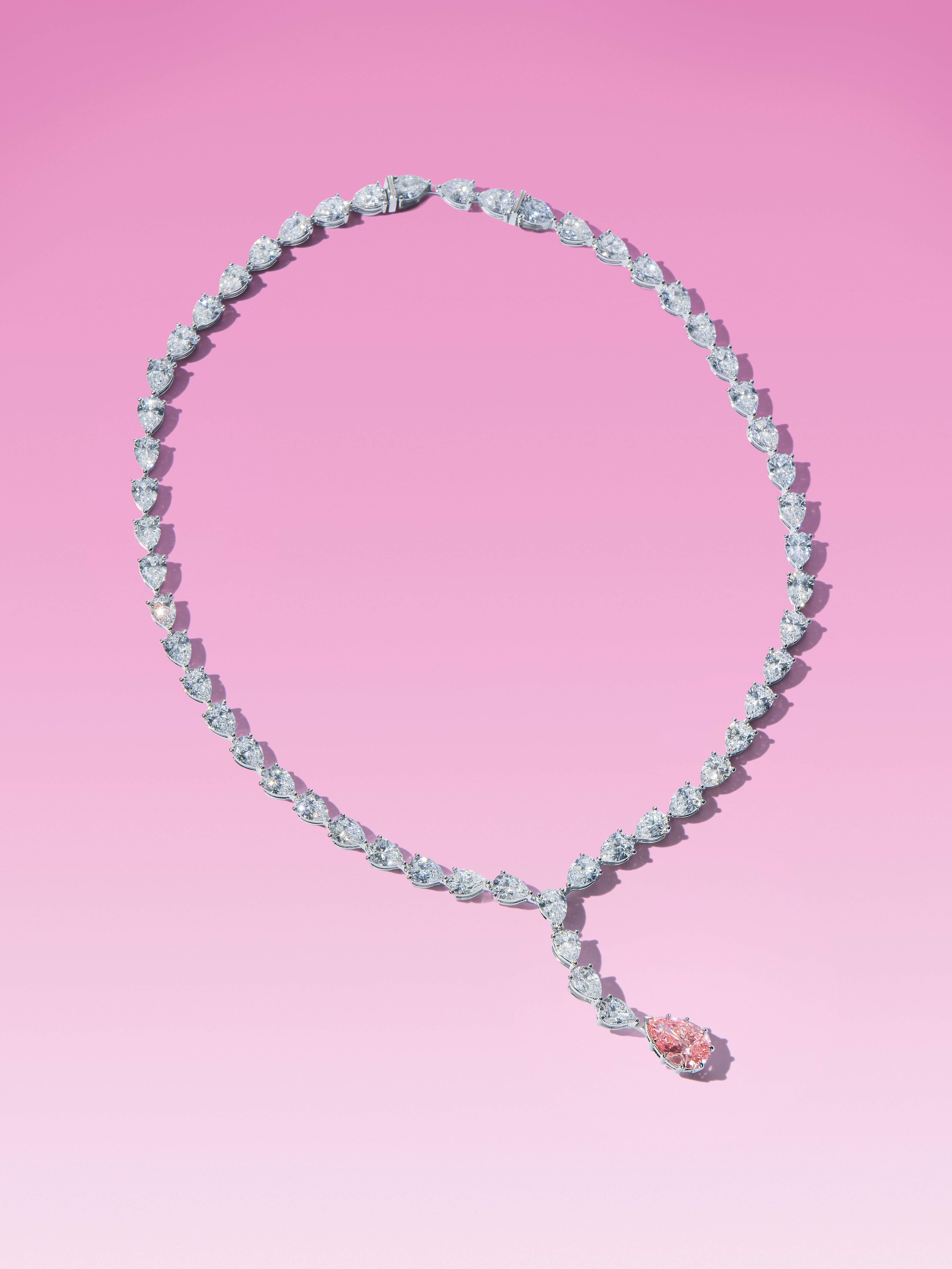 Modern Minimalism: The Beauty of Simple Diamond Jewellery