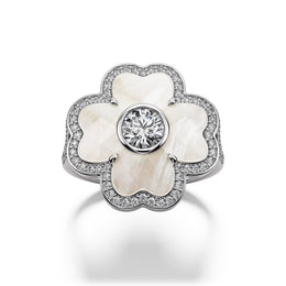 Clover Ring